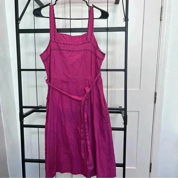 Tommy Hilfiger vintage hot pink dress with embroidery detail and belt size 10 - Picture 4 of 6